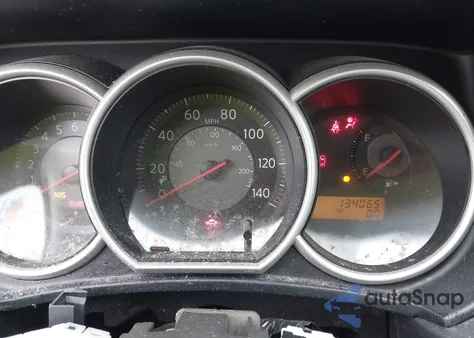 2009 Nissan Versa 1.8S z USA, uszkodzony, nr VIN 3N1BC13E69L476222